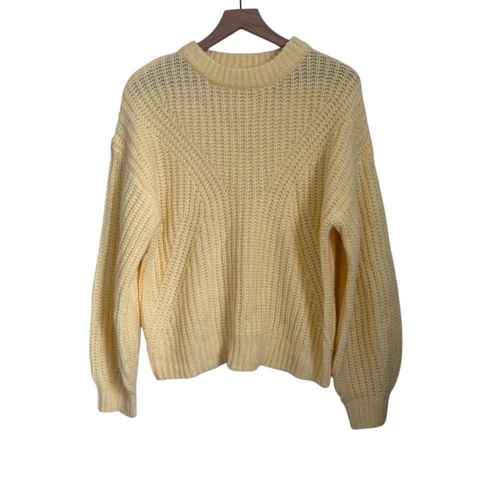 Women’s Yellow Chunky Knit Sweater Size M